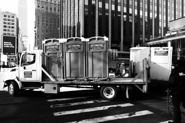 Best Portable bathroom rental  in St Paul Park, MN
